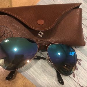 Ray Ban Aviator sunglasses